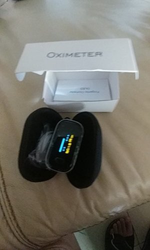 Best Pulse Oximeter For Home Use | Blood Oxygen Saturation Meter photo review