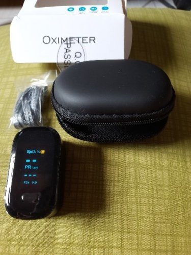 Best Pulse Oximeter For Home Use | Blood Oxygen Saturation Meter photo review